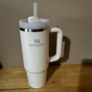 Stanley White Insulated Tumbler with Handle and Straw